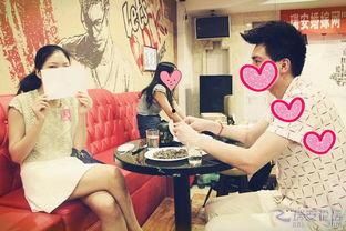 娱乐吃瓜酱牵手八分钟,揭秘明星恋情背后的故事